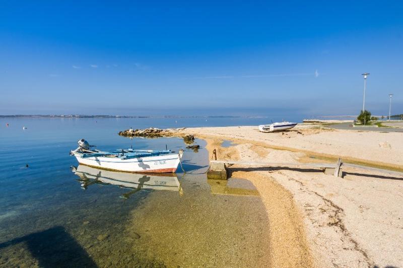 Apartment Nin - Vrsi At The Beach Ngoại thất bức ảnh