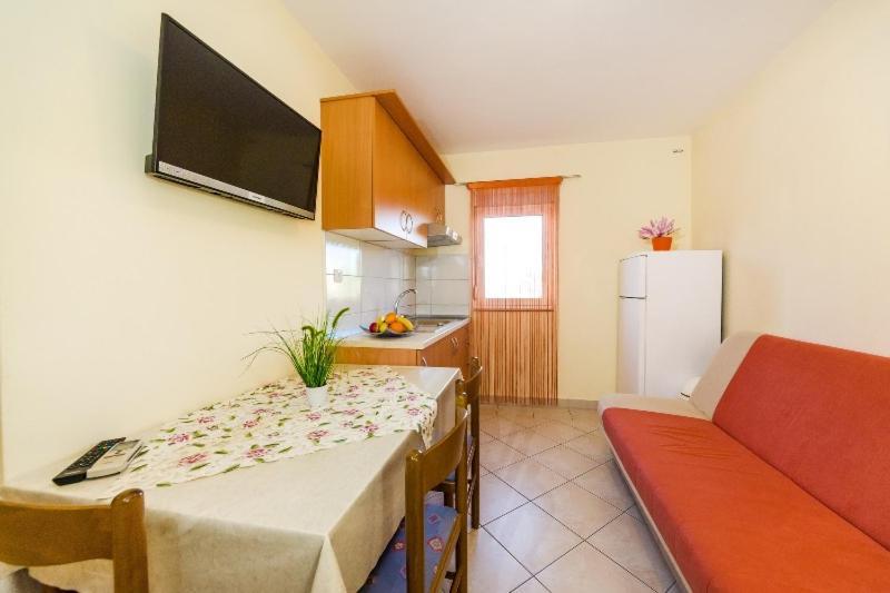 Apartment Nin - Vrsi At The Beach Ngoại thất bức ảnh