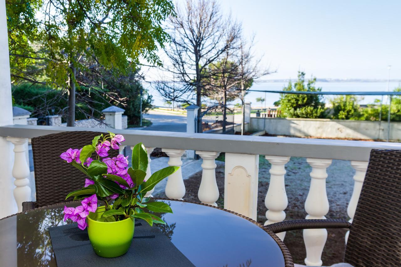 Apartment Nin - Vrsi At The Beach Ngoại thất bức ảnh