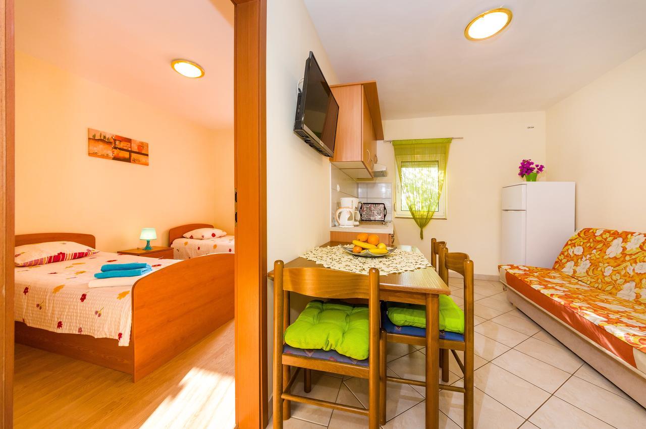 Apartment Nin - Vrsi At The Beach Ngoại thất bức ảnh