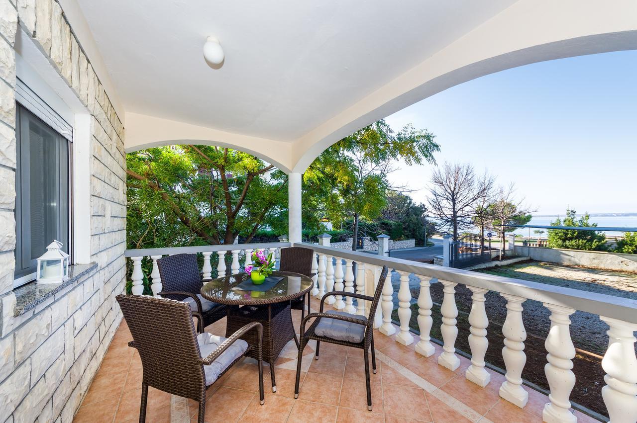 Apartment Nin - Vrsi At The Beach Ngoại thất bức ảnh